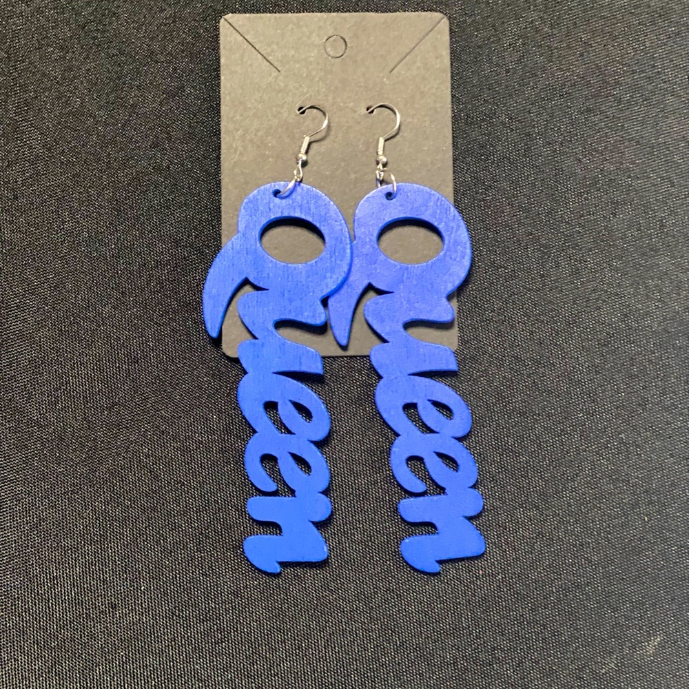 New Queen African Wooden Earrings